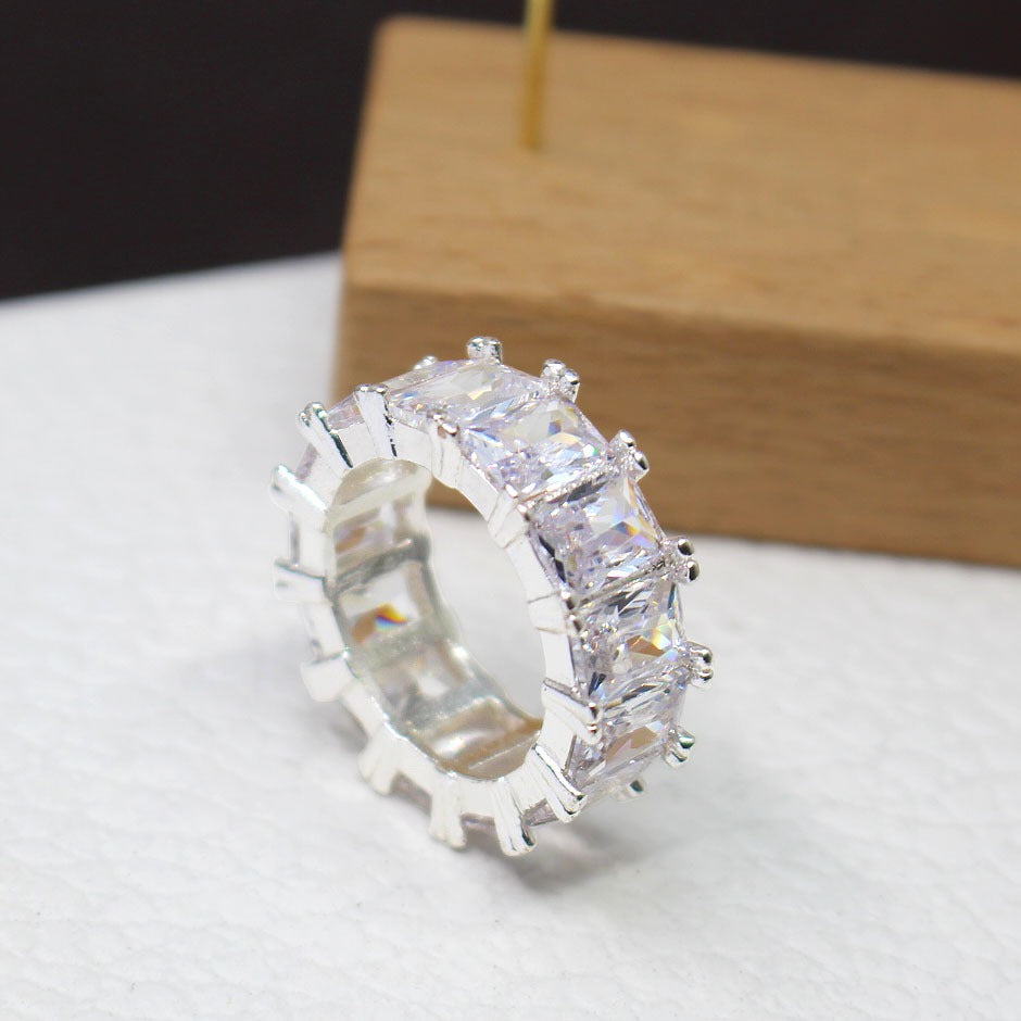 Treasure ring